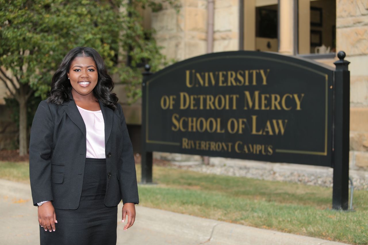 Jailah standing outside Detroit Mercy Law