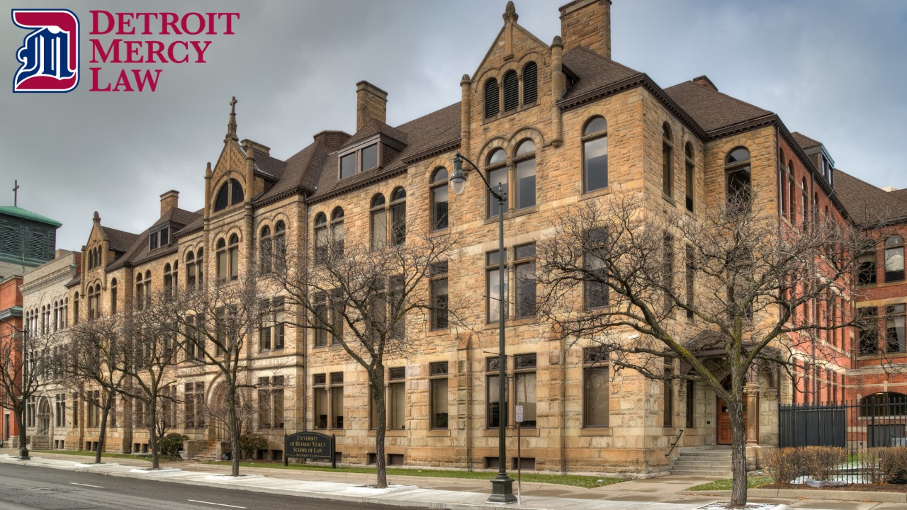 Detroit-Mercy-Law-Building-Right